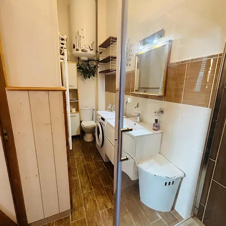 Apartman T2 Center