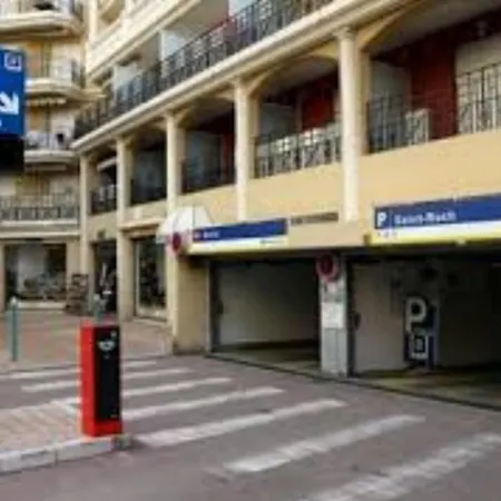 T2 Center Apartman *